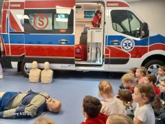 zajęcia edukacyjne z zakresu udzielania pierwszej pomocy